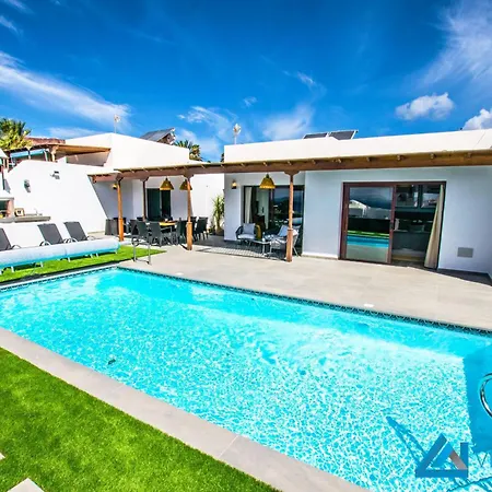 Villa 222 - Noches De Luna By Now Ltd Playa Blanca